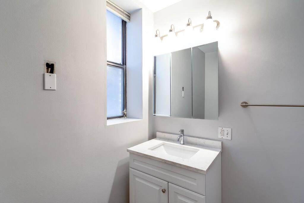 Goose Island Central Downtown Prime Location With Access To Patio Chi - 1 Чикаго Екстер'єр фото